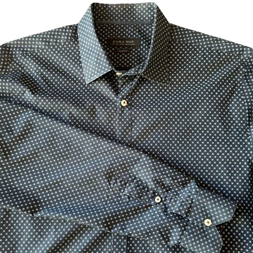 Zara Men's Large Causal Button Down Slim Fit Long Sleeve Shirt